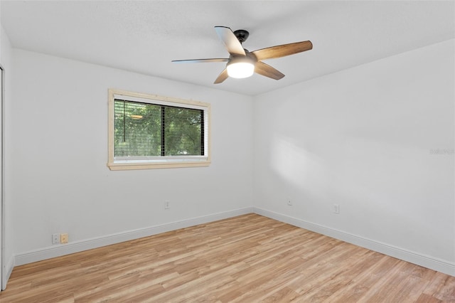 131 Stefanik Rd, Winter Park, FL 32792 - spare room featuring light wood-style floors, baseboards, and a ceiling fan