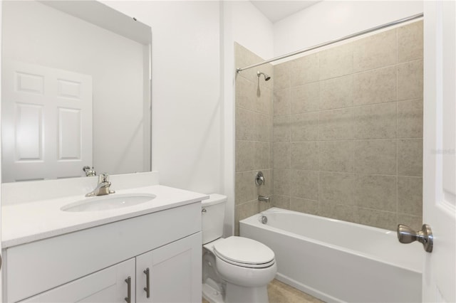 797 Lemon Ave, Fruitland Park, FL 34731 - full bathroom featuring vanity, toilet, and washtub / shower combination