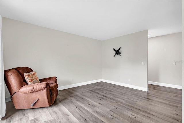9900 Sweepstakes Ln Unit 1, Orlando, FL 32837 - unfurnished room featuring wood finished floors and baseboards
