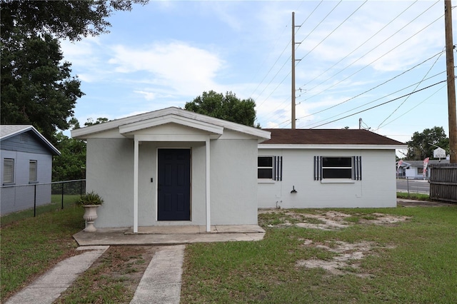 102 Luna Rd, Auburndale, FL 33823 - view of front of house
