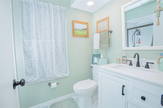 4545 Southfield Ave, Orlando, FL 32812 - bathroom featuring vanity and curtained shower