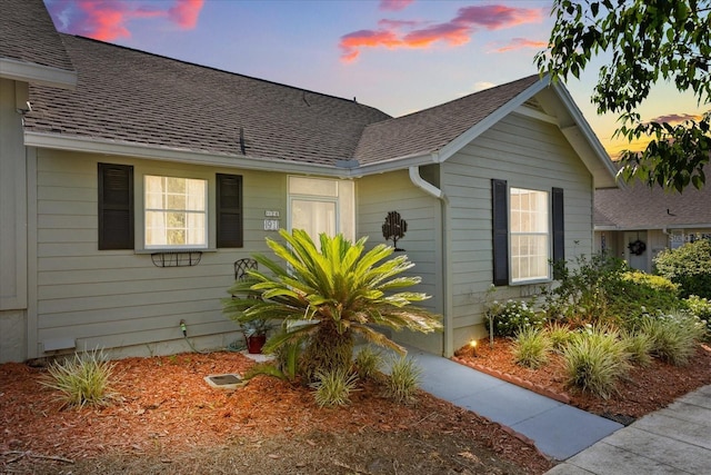 1126 Villa Ln Unit 91, Apopka, FL 32712 - view of front of home featuring roof with shingles