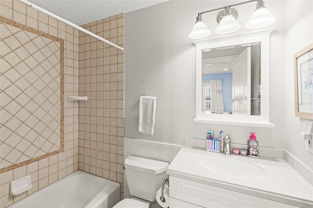 9146 Bay Point Dr, Orlando, FL 32819 - photo 32