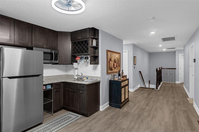 10078 Hampshire Oaks Dr, Orlando, FL 32825 - photo 18