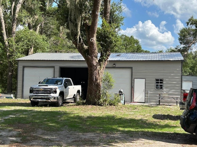 2847 Crk 756, Webster, FL 33597 - view of detached garage