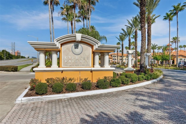 5467 Vineland Rd Unit 6110, Orlando, FL 32811 - view of community sign