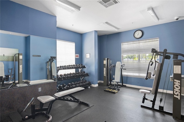 5467 Vineland Rd Unit 6110, Orlando, FL 32811 - gym with baseboards