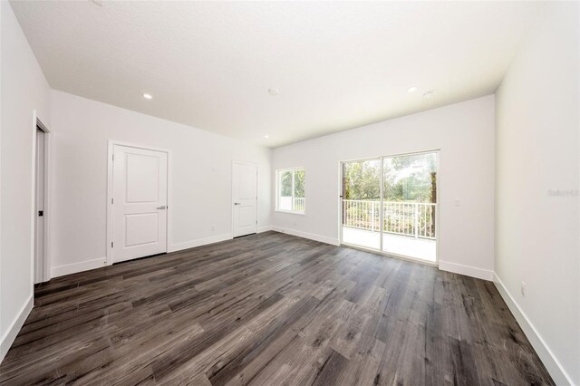 300 Mitnik Dr, Deltona, FL 32738 - photo 24