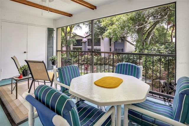 14 Escondido Ct Unit 134, Altamonte Springs, FL 32701 - sunroom / solarium featuring beamed ceiling