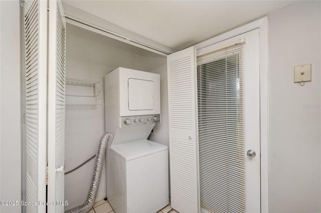1515 Huntington Ln Unit 426, Rockledge, FL 32955 - washroom with stacked washer / dryer