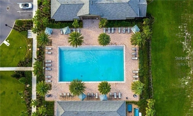 2807 Alder Berry Blvd, Ocoee, FL 34761 - aerial view of a pool area