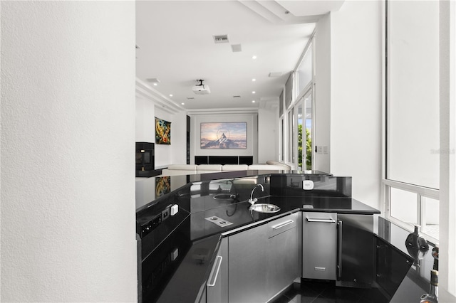 9138 Great Heron Cir, Orlando, FL 32836 - kitchen with dark countertops, open floor plan, and recessed lighting