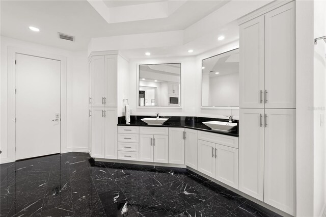 9138 Great Heron Cir, Orlando, FL 32836 - full bathroom with recessed lighting and double vanity