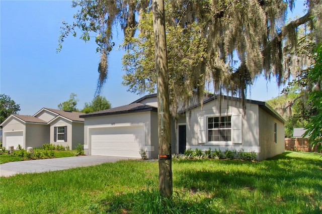 3672 Rollin O Ln, Apopka, FL 32703 - single story home featuring an attached garage, concrete driveway, and stucco siding