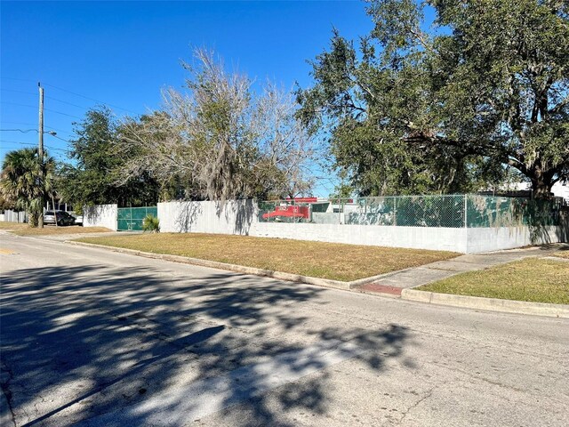 120 Laurel Ave, Sanford, FL 32771 - photo 11