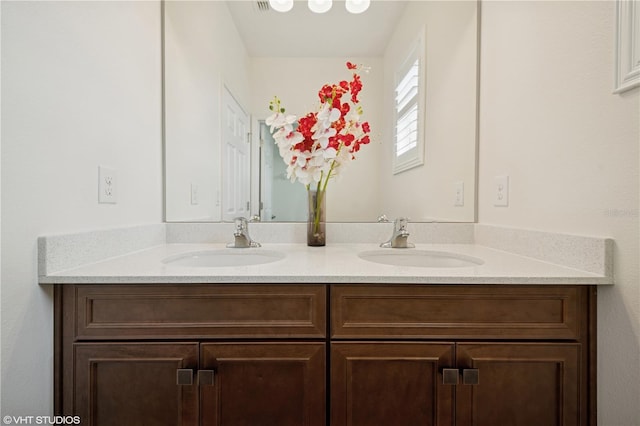2659 Magpie Way, Sanford, FL 32773 - bathroom with double vanity