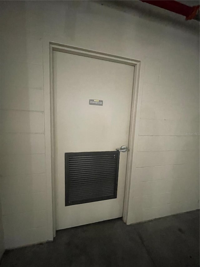 1925 S Atlantic Ave Unit 411, Daytona Beach, FL 32118 - detailed view of concrete block wall
