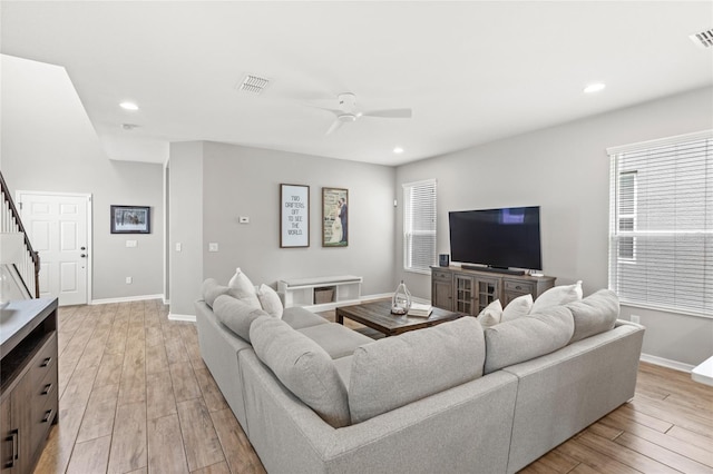 16013 Tollington Aly, Winter Garden, FL 34787 - living room featuring a ceiling fan, light wood finished floors, baseboards, and recessed lighting