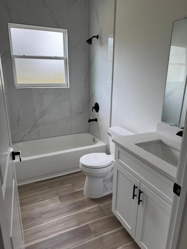 706 Marion Oaks Mnr, Ocala, FL 34473 - full bath with vanity, toilet, and tub / shower combination
