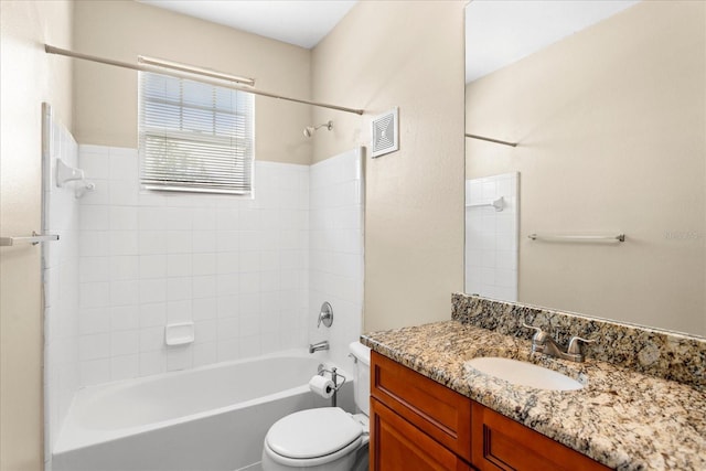 1101 Vintage Village Ln Unit 101, Ocoee, FL 34761 - bathroom featuring vanity and tub / shower combination