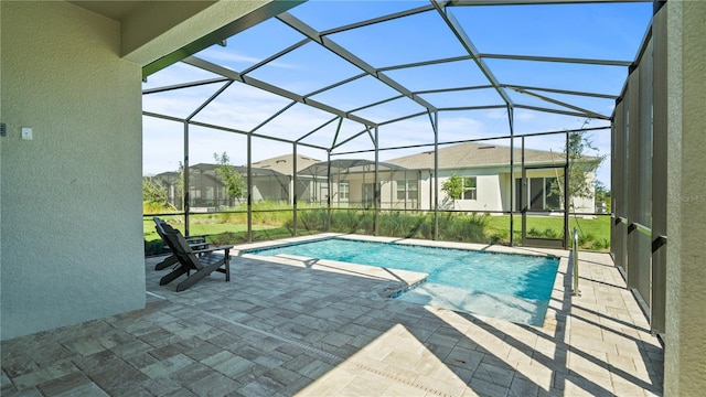 1650 Key Bay Trl, Kissimmee, FL 34747 - outdoor pool with a patio area and a lanai