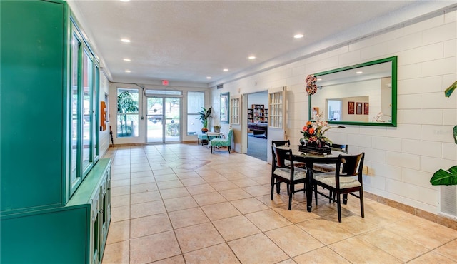 1110 Woodbine St, Fern Park, FL 32730 - lobby featuring recessed lighting