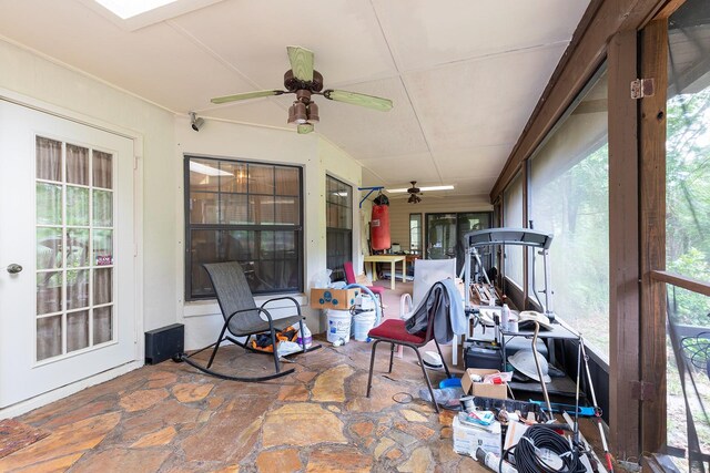 4933 Round Lake Rd, Apopka, FL 32712 - sunroom with a ceiling fan