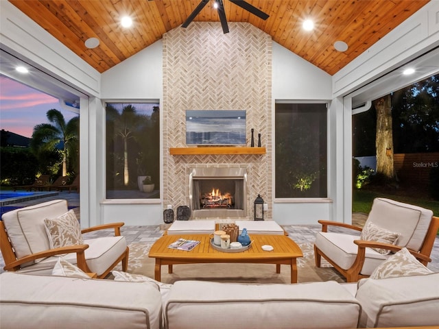 340 Lakeview Rd, Winter Garden, FL 34787 - sunroom with vaulted ceiling