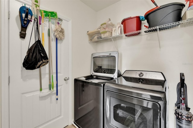 laundry room featuring washer and dryer