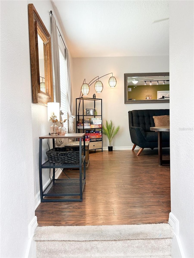 312 W Hull Ave, Oakland, FL 34760 - corridor with wood finished floors and baseboards