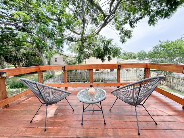 312 W Hull Ave, Oakland, FL 34760 - view of wooden terrace