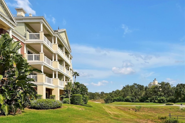 7616 Cabana Ct Unit 301, Reunion, FL 34747 - view of property's community with a lawn