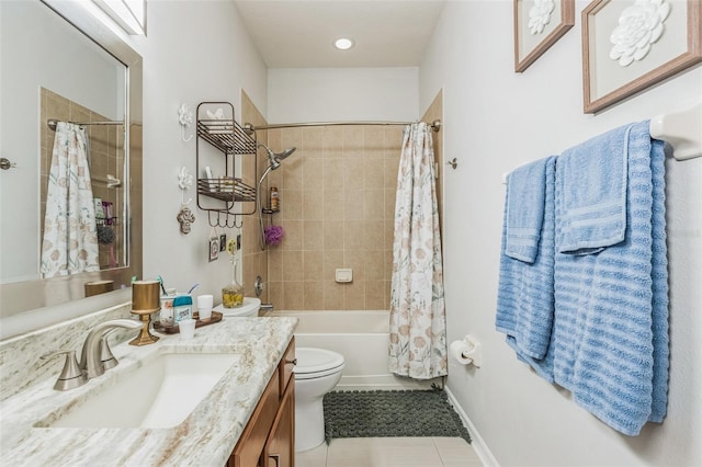 6935 Runner Oak Dr, Wesley Chapel, FL 33545 - bathroom with vanity, tile patterned floors, and shower / bath combo