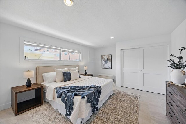 3528 Casablanca Ave, Saint Petersburg, FL 33706 - bedroom featuring a closet, recessed lighting, and baseboards