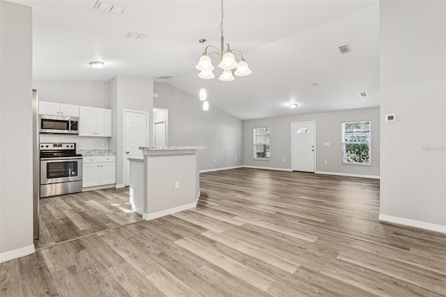 395 Alcazar Ave, De Leon Springs, FL 32130 - photo 13