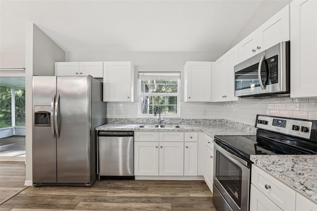 395 Alcazar Ave, De Leon Springs, FL 32130 - photo 16