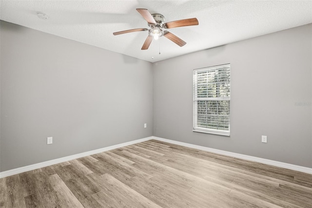 395 Alcazar Ave, De Leon Springs, FL 32130 - photo 28