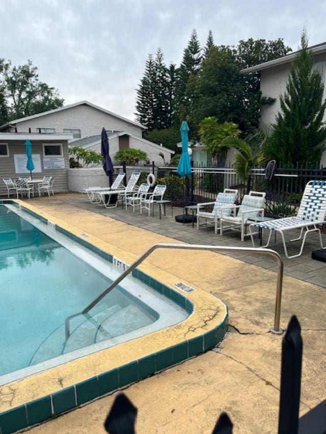 2776 Curry Ford Rd Ge, Unit Ge, Orlando, FL 32806 - community pool with a patio