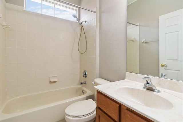 11322 Rapallo Ln, Windermere, FL 34786 - bathroom featuring vanity and bathing tub / shower combination