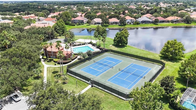 11322 Rapallo Ln, Windermere, FL 34786 - drone / aerial view of a nearby body of water and a pool area