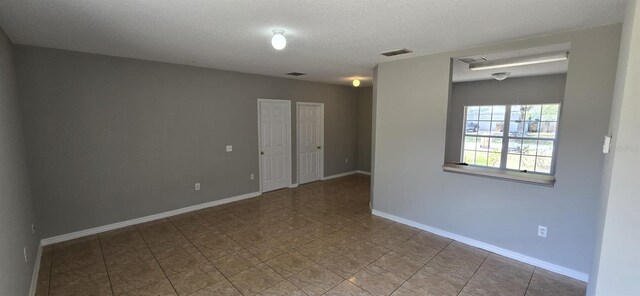 607 Escondido Ct, Kissimmee, FL 34758 - photo 11