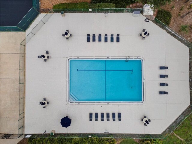 938 Southridge Trl, Altamonte Springs, FL 32714 - view from above of property featuring a pool