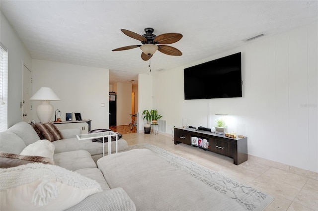 5323 Hansel Ave Unit E14, Orlando, FL 32809 - living room featuring a ceiling fan
