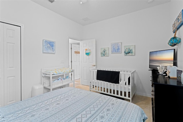 2339 Jernigan Loop, Kissimmee, FL 34746 - bedroom with baseboards and light colored carpet