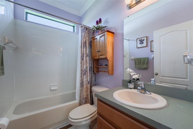 3562 Foxchase Dr, Clermont, FL 34711 - full bath with vanity, shower / bath combo with shower curtain, and crown molding