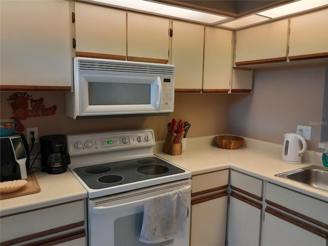 25210 Northlake Dr Unit 210, Sanford, FL 32773 - photo 16