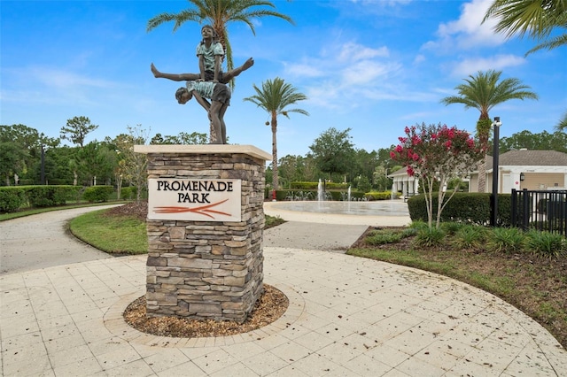 7163 Talamore Dr, Wesley Chapel, FL 33545 - community / neighborhood sign with curved driveway