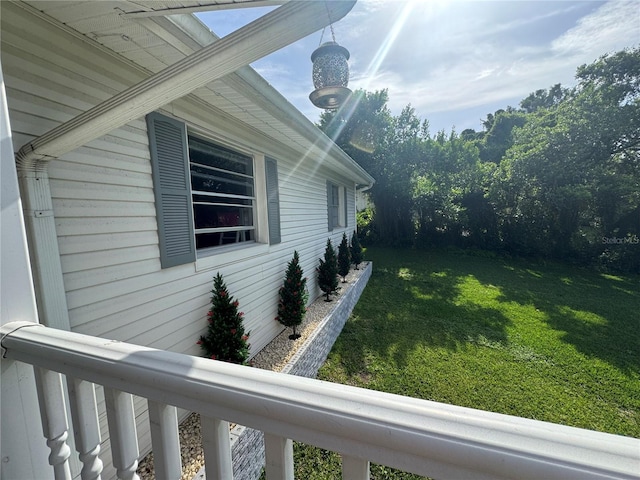 3702 Mirror Lake Dr, Apopka, FL 32703 - view of green lawn