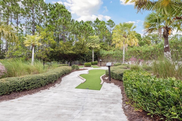 746 Longboat Dr, Davenport, FL 33896 - view of property's community with view of wooded area