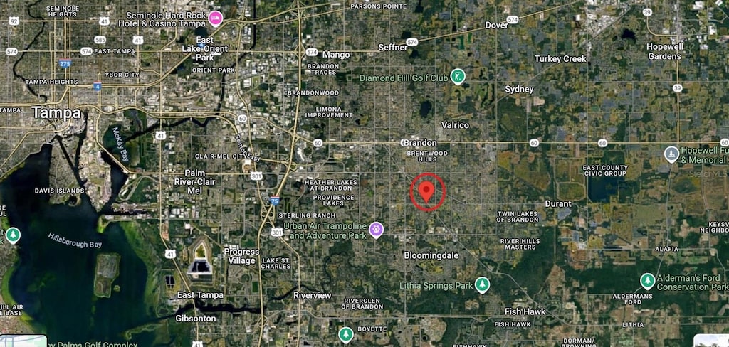 2508 Lithia Pinecrest Rd, Valrico, FL 33596